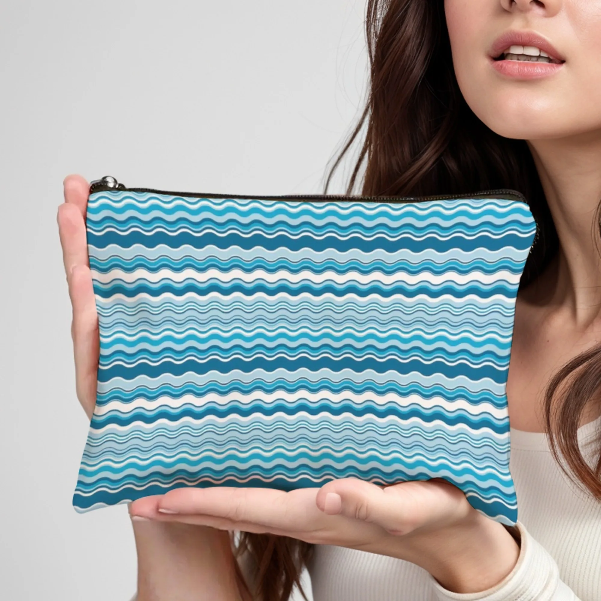 Borsa per cosmetici alla moda con stampa di onde blu Ombre da turchese a onde blu marine Custodia leggera con cerniera per regali di viaggio e trucco