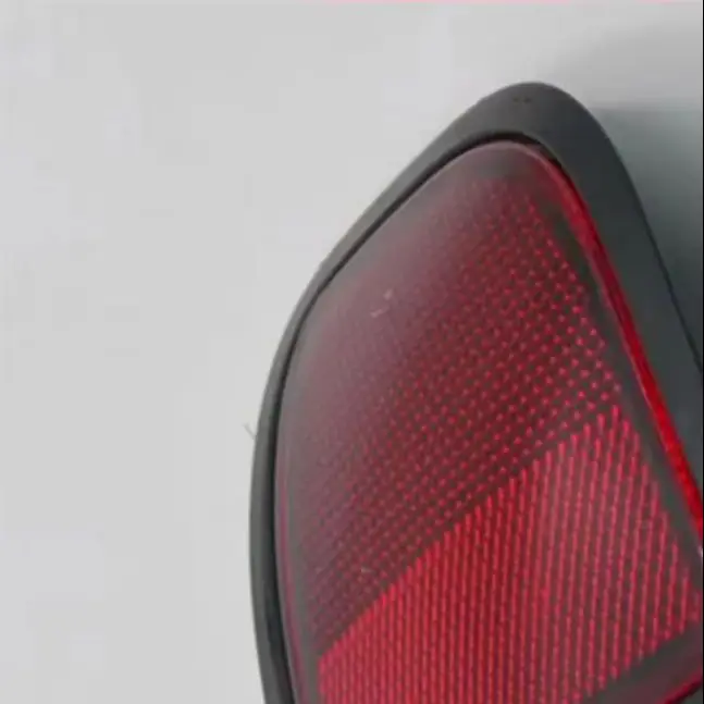 

Задний бампер-отражатель для Mitsubishi L200, без лампы, указатель поворота, сигнальная лампа заднего хода, стоп-сигнал, автомобильные аксессуары