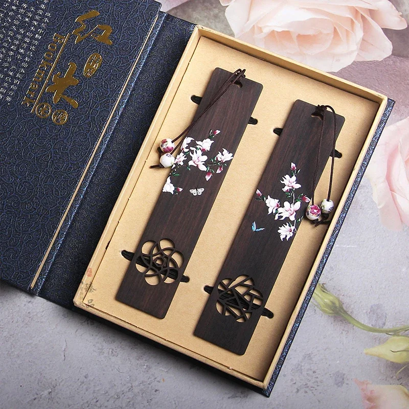 Creative Painted Carved Plum Blossom Butterfly Wooden Bookmark School Gift Reading Accessories Supplies Chinese Style Book Clip