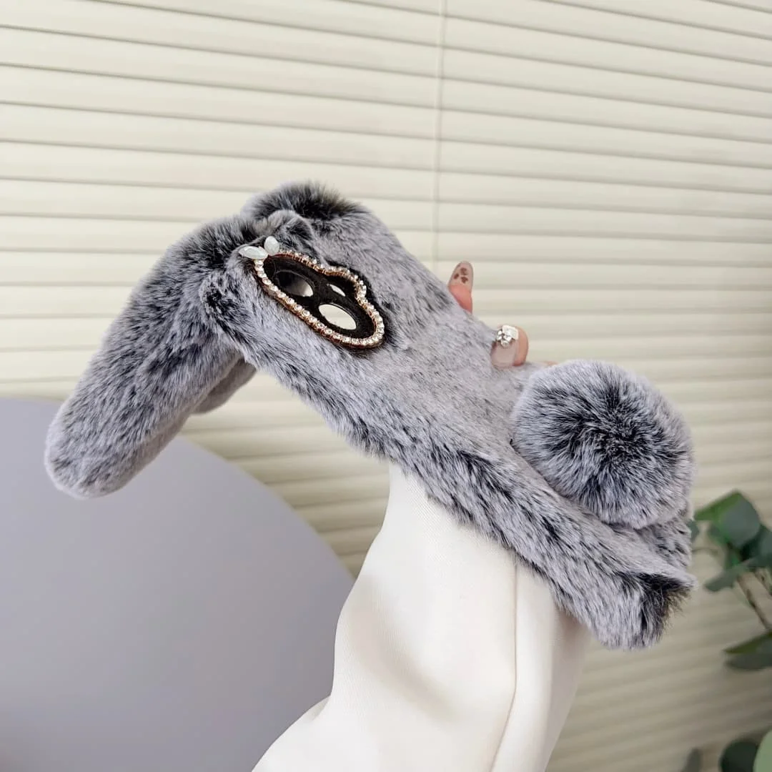 Capa de pele de coelho de pelúcia de desenho animado 3D para Samsung Galaxy S26 Plus Ultra Edge com suporte capa de cabelo peludo