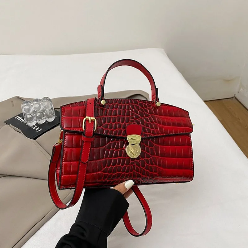 

Stylish Famous Designer Luxury Brand Women's Leather Crossbody Bag Elegant Classic Shoulder Messenger Tote Handbag For Ladies