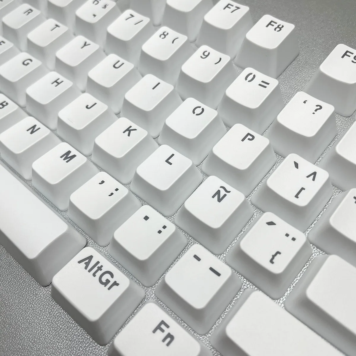 Arabic Spanish German Letter Keycaps for Mechanical Keyboard White Black Letter Transparent
