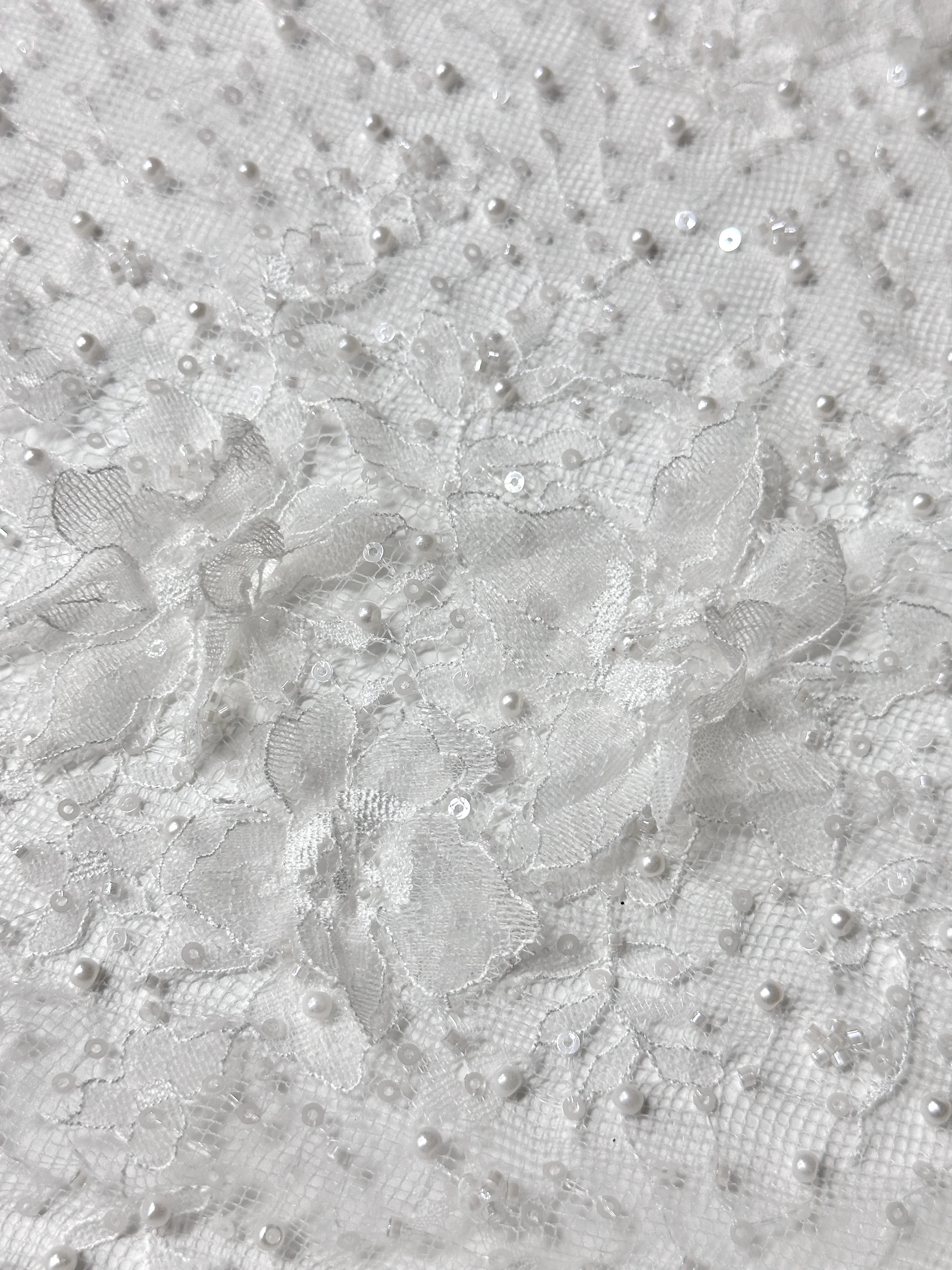 قماش شبكي لحفلات الزفاف من الدانتيل الفرنسي الفاخر 2026 مع ترتر شبكي فرنسي مطرز لفستان الحفلات ثوب الزفاف