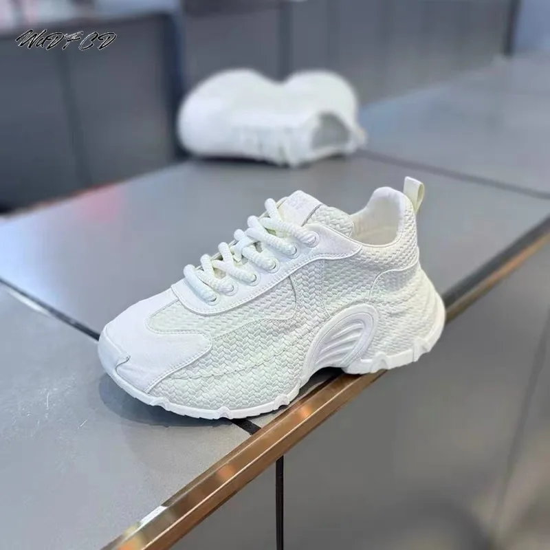 

Кроссовки на массивном каблуке, большие размеры 45, мужская оригинальная дизайнерская спортивная обувь, модная повседневная обувь из кожаной ткани с увеличенной внутренней платформой