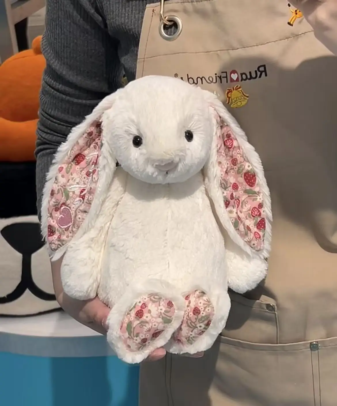 

Kawaii Bonnie Rabbit Plush Toy with Floral Ears Fragrant Stuffed Doll Soft Sofa Cushion Kids Room Decor Gift