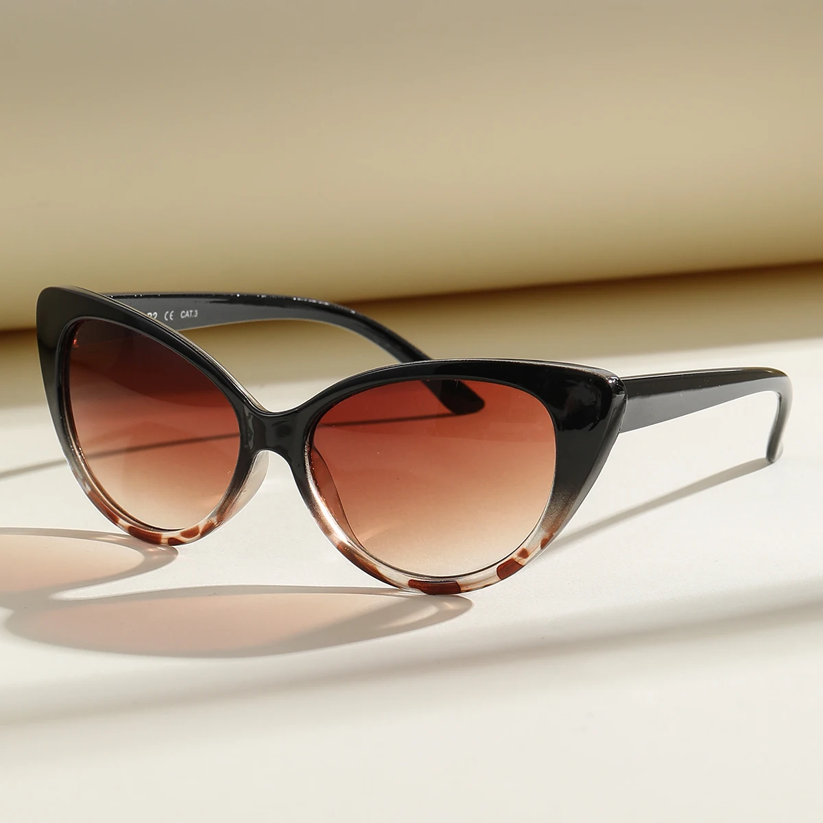 Fashionable Cat-Eye Personality Street Style Decorative Sunglasses, Trendy Glasses, Versatile Sunglasses, Sun Glasses