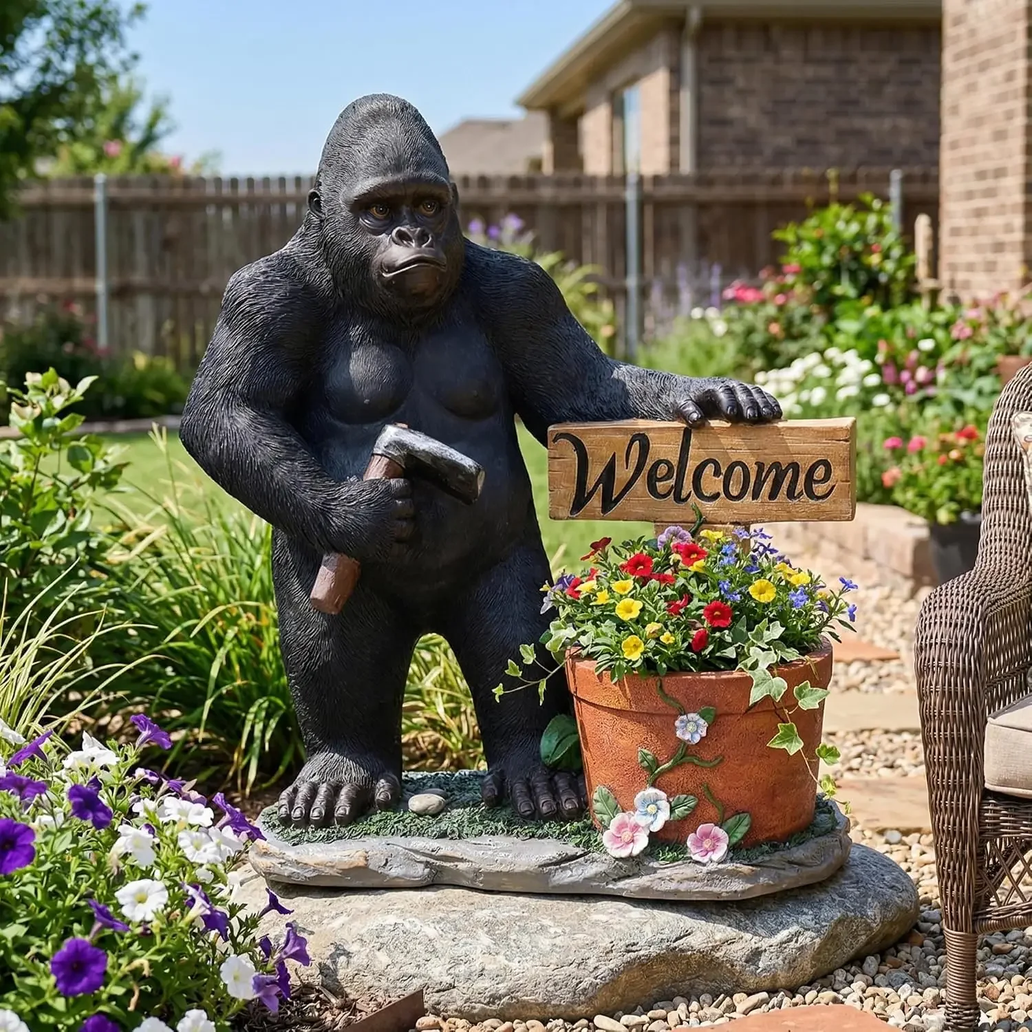 Gorilla Statue Welcome Sign Planter - 29 Inch Large Resin Ape Sculpture Flower Pot, Outdoor Garden Decor for Patio Yard Porch La