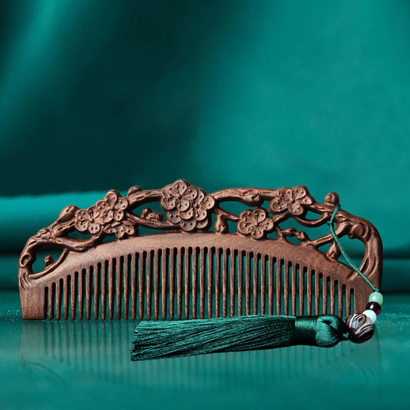 New Natural Sandalwood Combs Solid Wood Exquisite Carving Lotus Comb Anti-Static Beard Comb Handicraft Hair Styling Gift's Gift