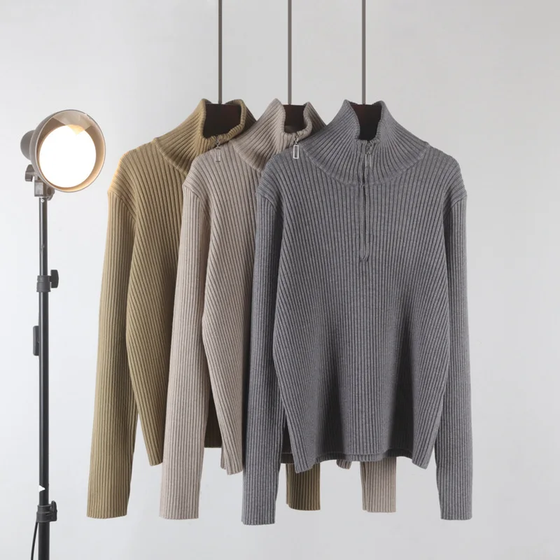 

2024 Winter New Women's Thick Pullover with Zipper High Neckline Knitted Sweater