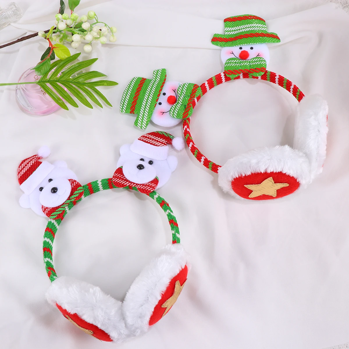 

2pcs Cartoon Christmas Earmuffs Winter Warm Ear Covers Party Costume Accessories For Family Friends Durable Masquerade Carnival