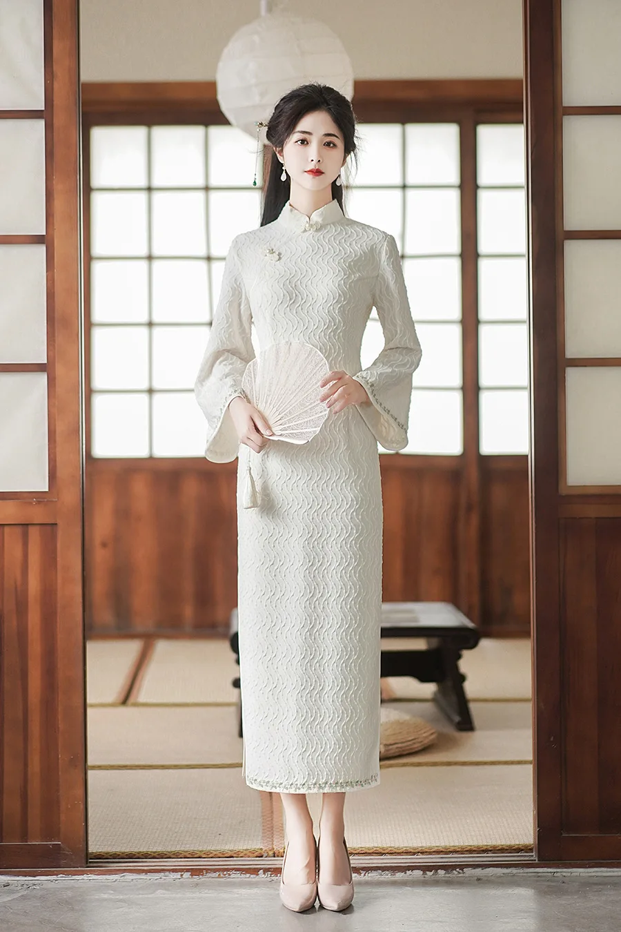 Elegant Mandarin Collar Long Sleeve White Split Mramaid Cheongsam Sexy Traditional Handmade Buttons Chinese Women Qipao