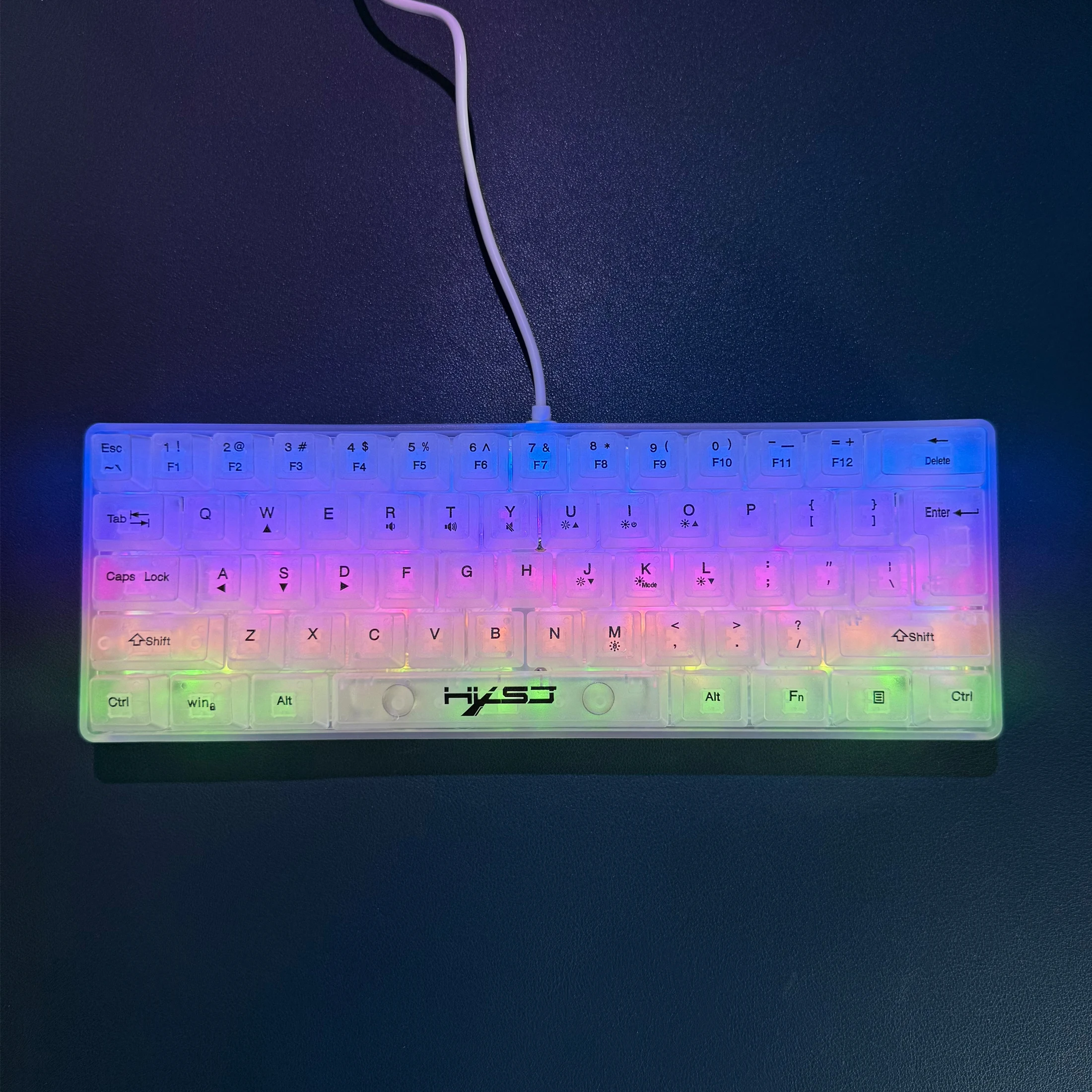 

Игровая клавиатура, игровая клавиатура с RGB-подсветкой, 61-клавишная игровая клавиатура для ПК, офисная клавиатура для работы или игры-праймера