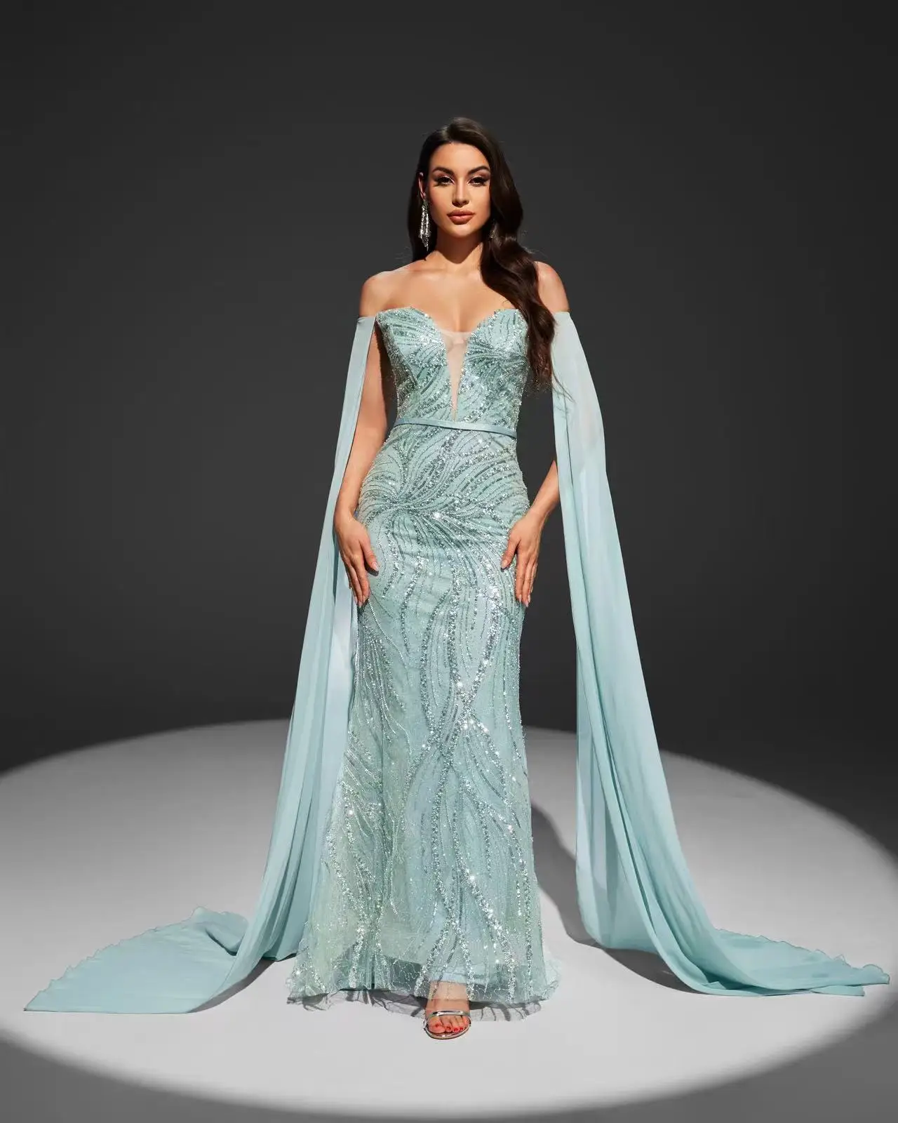 (تخفيضات) فساتين حفلات فاخرة طويلة الأكمام من شاليمار تشانغ باللون الأخضر لفساتين ذيل السمكة تنورة ماسية مصنوعة يدويًا حسب الطلب