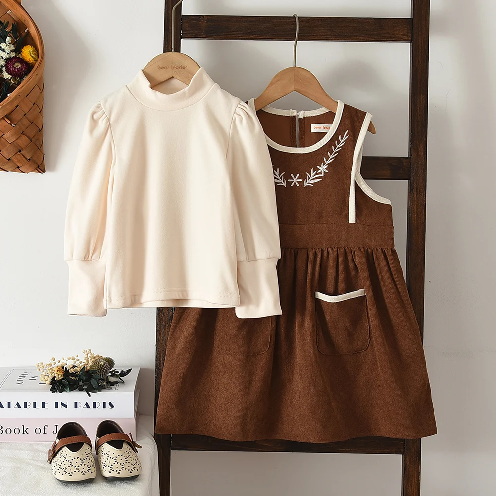 Autumn Casual Coffee Color Countryside Style 3-7 Year Old Girls' Two-piece Embroidered Pocket Vest+long Sleeved Base Shirt