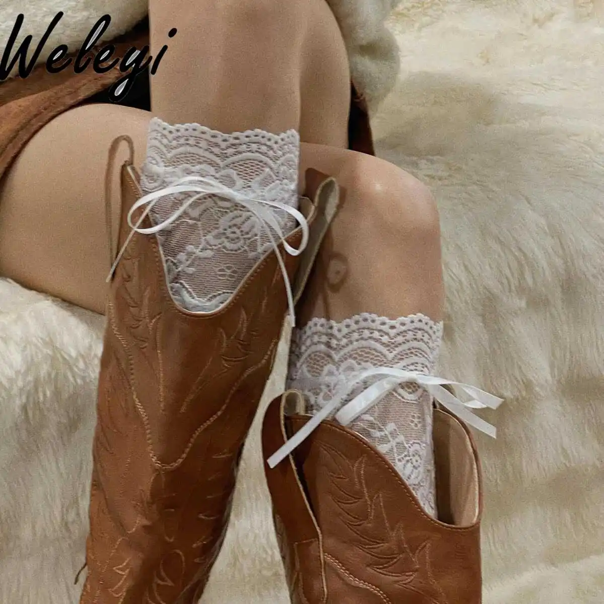 

Japanese Girl Jirai Kei Lace Calf Socks 2024 Spring and Autumn New Women's White Bow Lace Splicing Tube Boots Socks