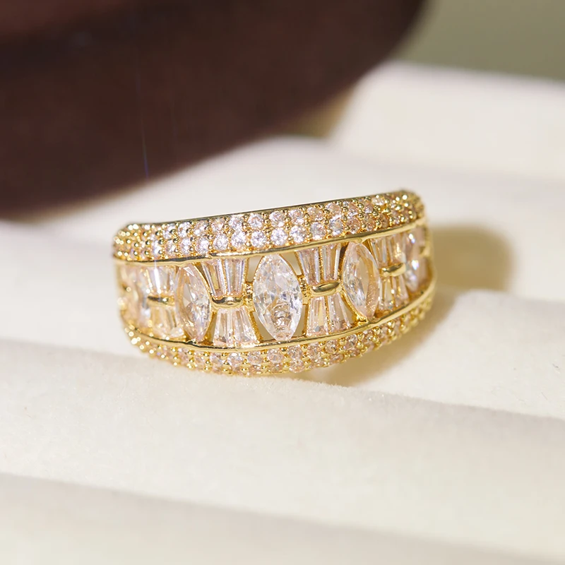 Fashion Personality Zirconia Ring New Burst Flash Temperament Light Luxury Ladies Holiday Party Jewelry Accessories Gifts
