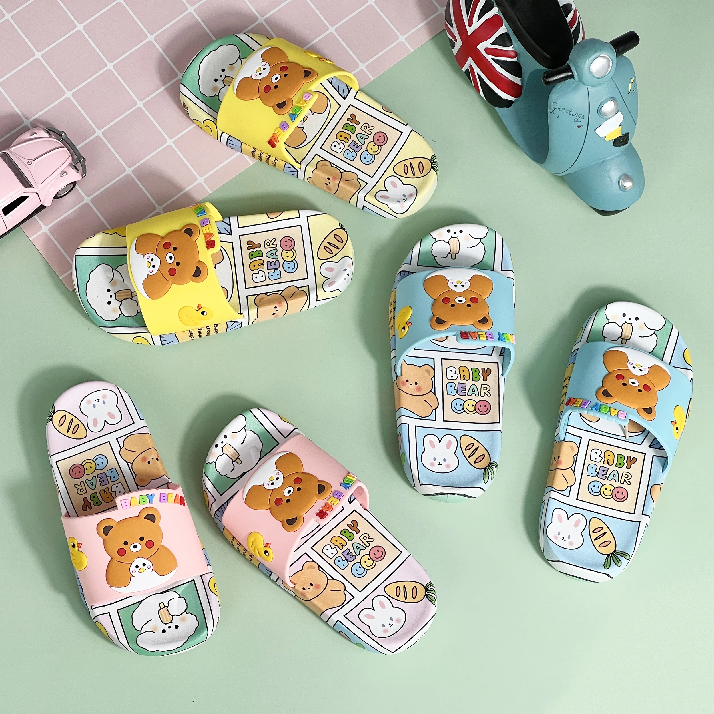 Boys & Girls Toddler Slides Slippers Slide Sandals for Kids Cute Cartoon Beer Open Toe Sandals