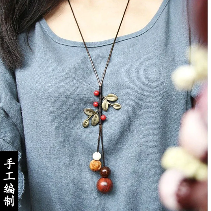 

Long Necklaces, Women's Sweater Pendants, Ethnic Style, Versatile, Simple Collarbone Chains, Light Luxury, And High-End Accessor