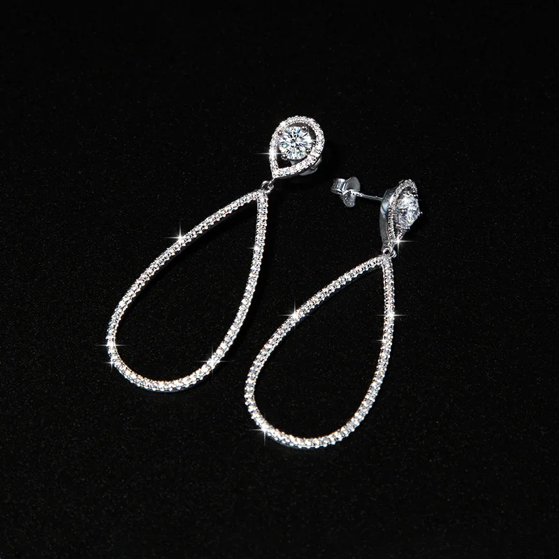 Personalized S925 sterling silver long teardrop earrings, high-end and fashionable moissanite stud earrings