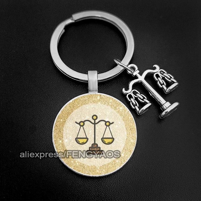 2023 Lawyer Keychain Accessories Justice Scale Keychains for Judge Justice Hammer Key Hloder Gift for Law Student