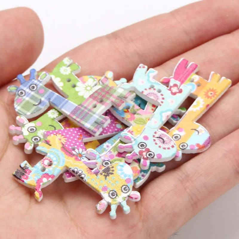 20pcs/lot 26x35mm Cute Giraffe 2Hole Wood Sewing Buttons For Kids Clothing Accessories Needlework Scrapbooking Decoration Crafts