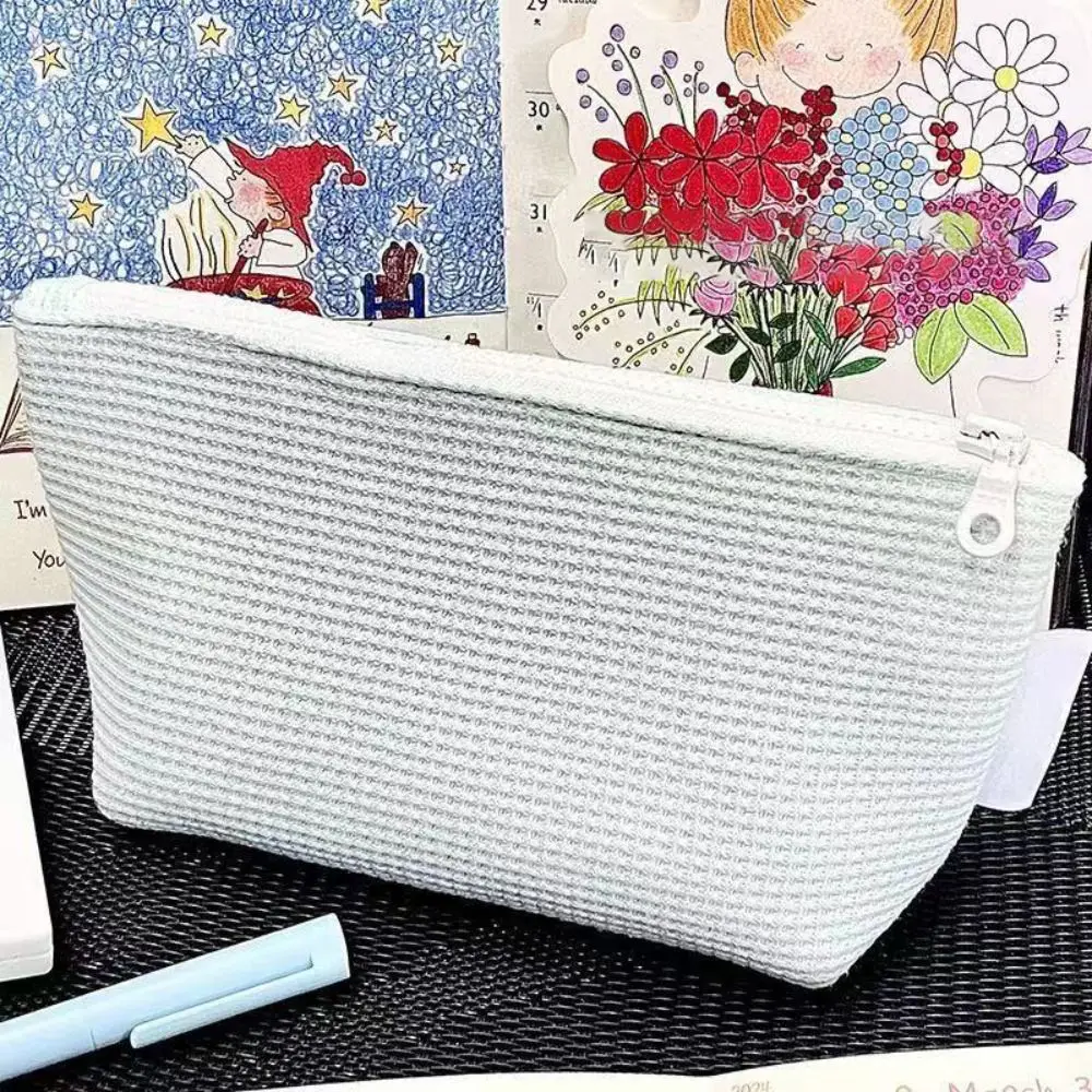 Cute Wafer Biscuits Pen Bag Large Capacity Multifunctional Stationery Bag Cartoon Gift Pencil Case Students Supplies