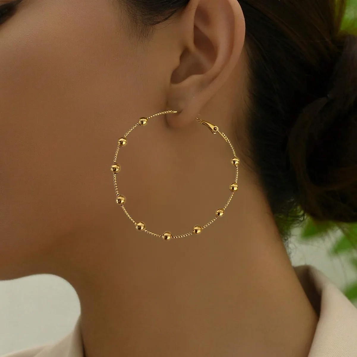 

Gold ball hoop earrings with unique design, exaggerated trendy style, all-match elegant earrings for women