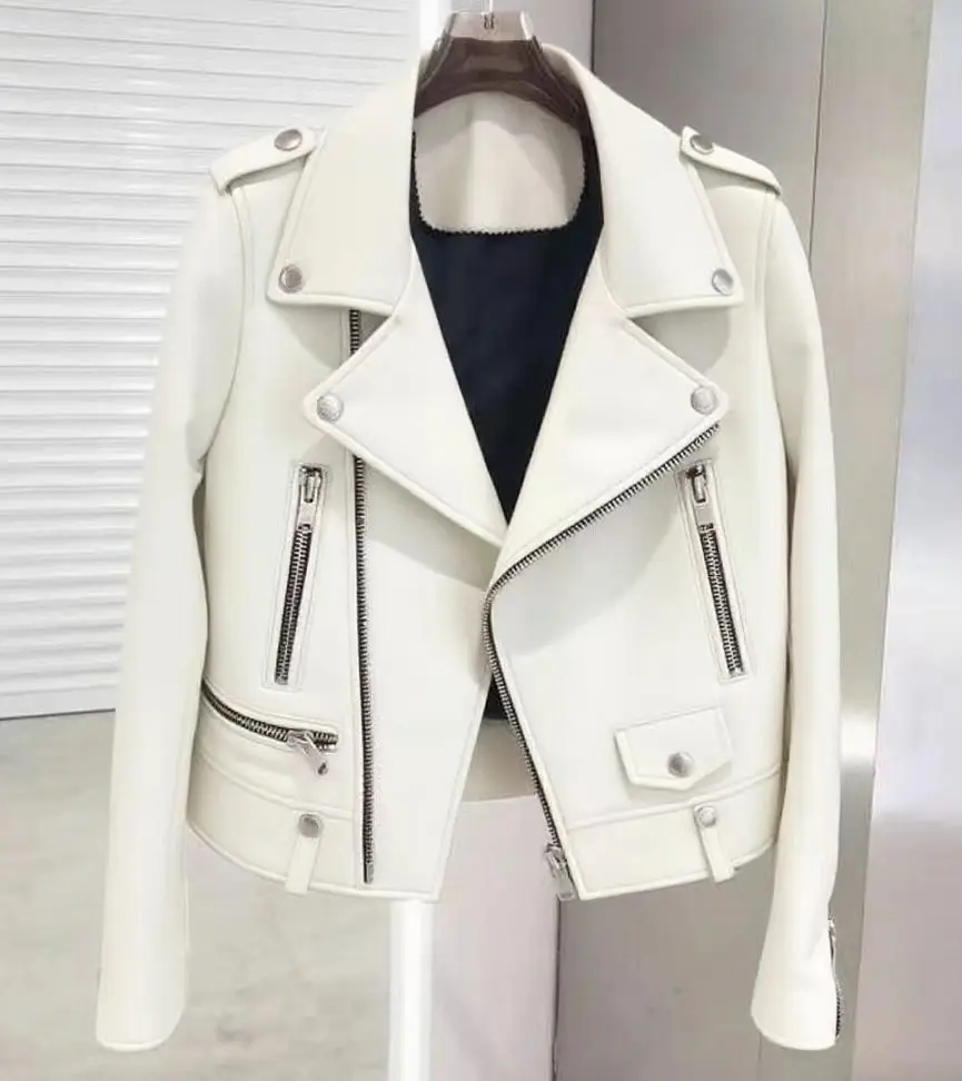 2025 Giacca in pelle nuova in pelle PU Tuta da pecora Cappotto in pelle da motociclista Cappotto da donna streetwear Regular Slim di grandi dimensioni