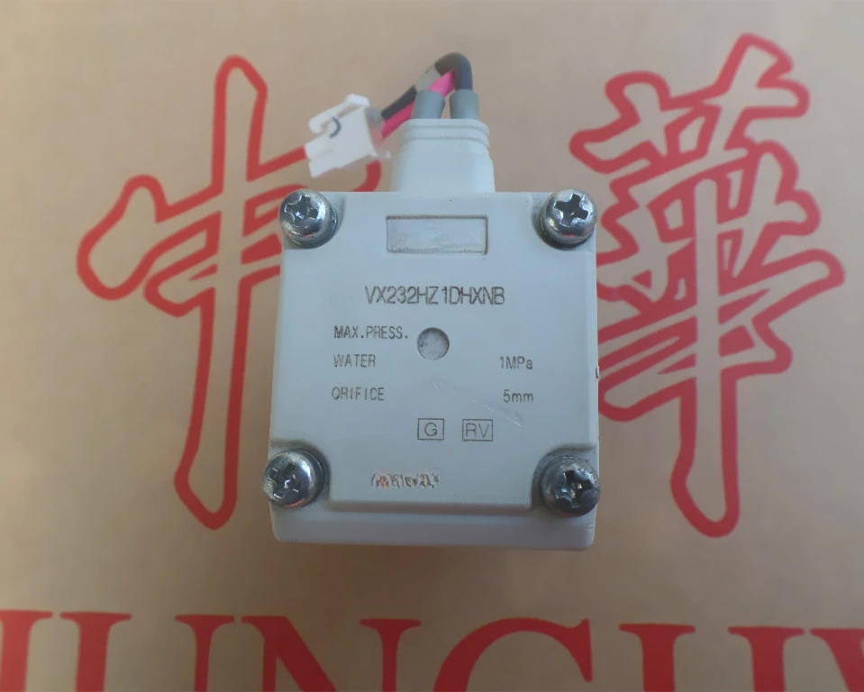 

Suitable for DC stainless steel solenoid valve two-way valve VX232HZ1DHXNB 1MPa DC12V 10.5W used