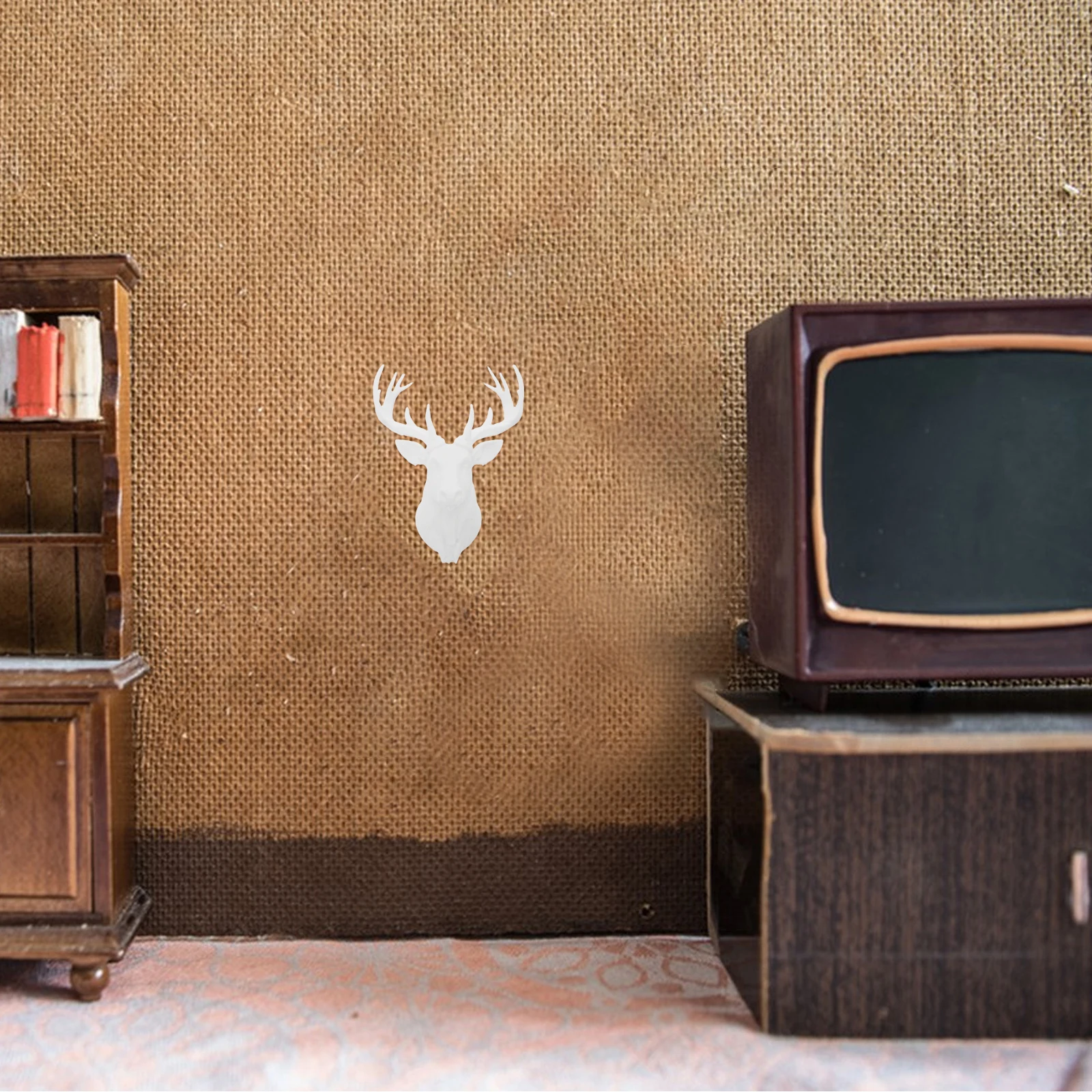 

Mini Plastic Deer Head Statue: Faux Deer Wall Mount For Dollhouse Lightweight Miniature Animal Ornament Home Living Room Bedroom