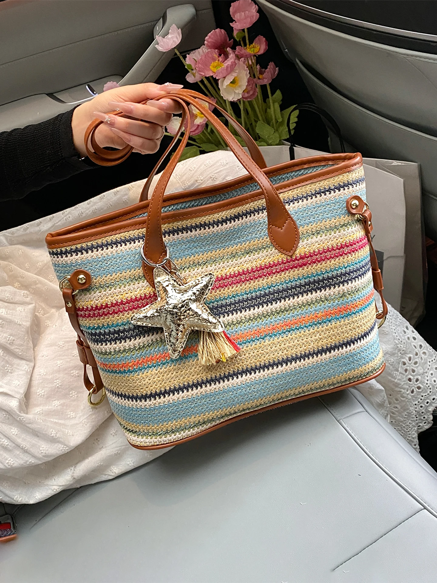 

Handwoven Large Capaci St Tote Bag Women's Summer Vaion Beach Casual Faion oulder Bag Soft Mixed Material