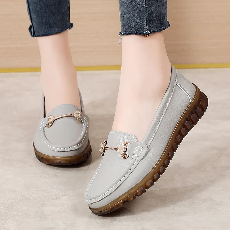 2024 New Classic Leather for Women Fashion Casual Comfortable Loafers Ladies Women Flat Soft Shoes