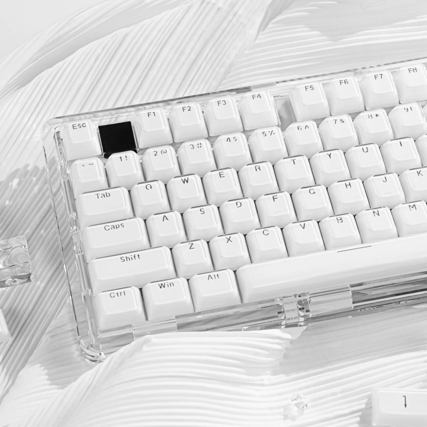

Transparent, Pure White Crystal OEM Keycap PBT 136 Keys, Customized for 60/84/98/108 Mechanical Keyboards
