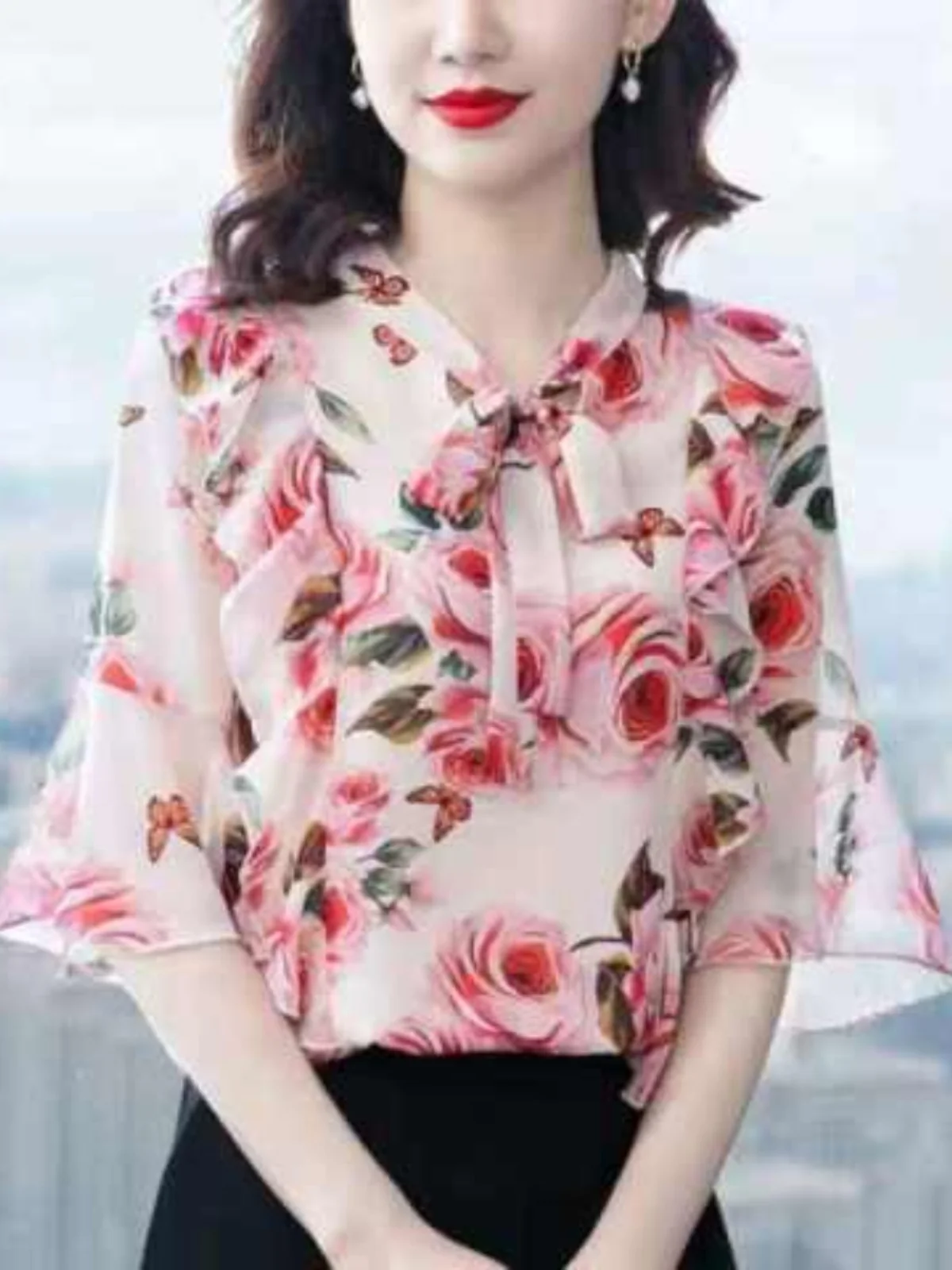 

Floral Print Chiffon Shirt Women's Summer New Fashion Elegant Bell Sleeve Top Ultra Fairy Atmosphere Women's Loose Fit Blouse