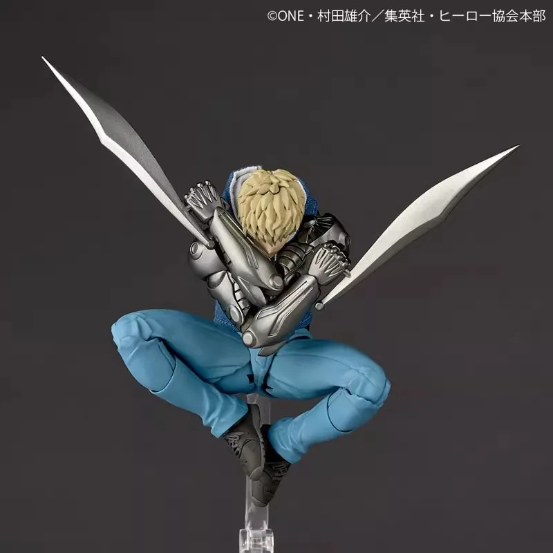 متوفر في المخزون الأصلي Kaiyodo One Punch Man Genos Action Figure Revoltech مذهلة Yamaguchi Genos لعبة جمع نموذج هدية عيد الميلاد