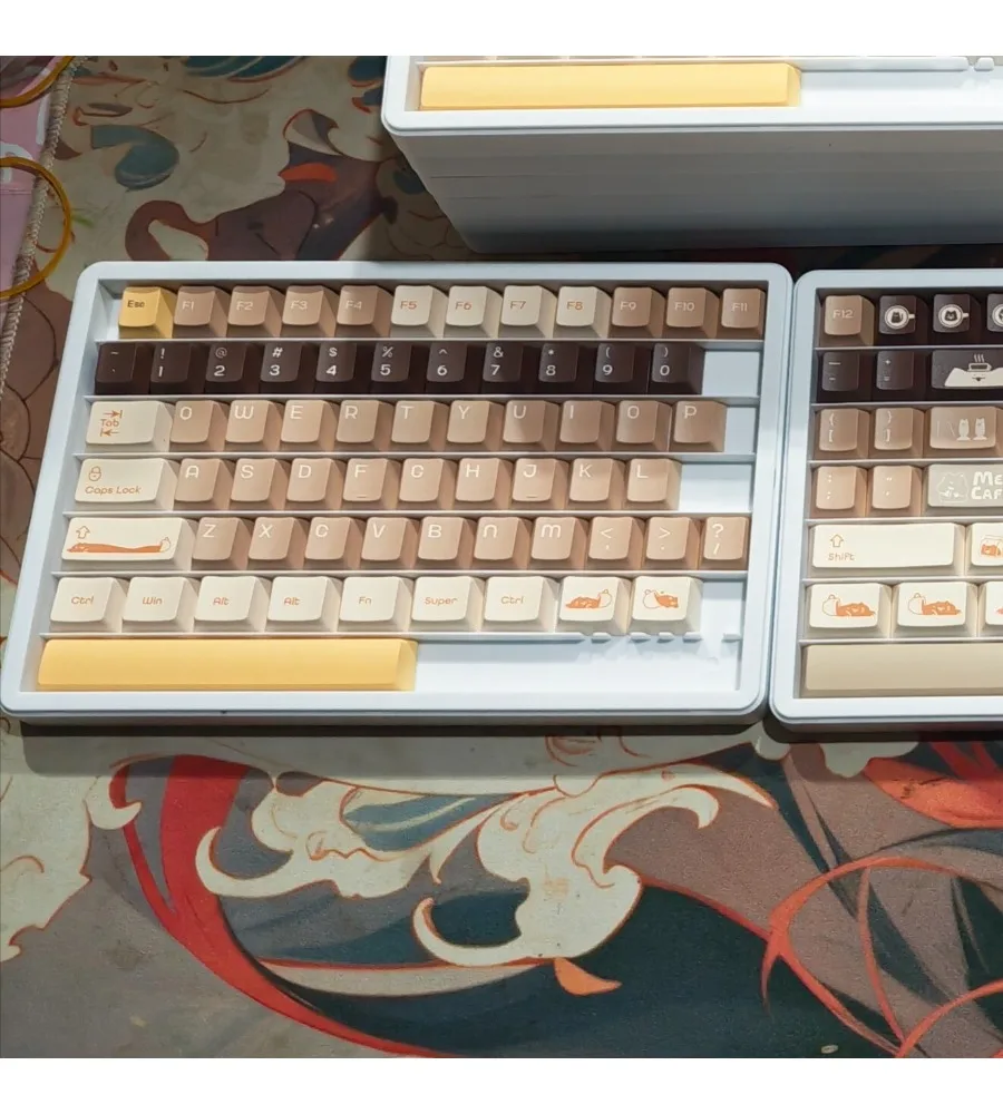 Coffee keycaps are made of extra-thick material 1.8-1.9 mm thick original factory height five-sided dye-sublimation keycaps
