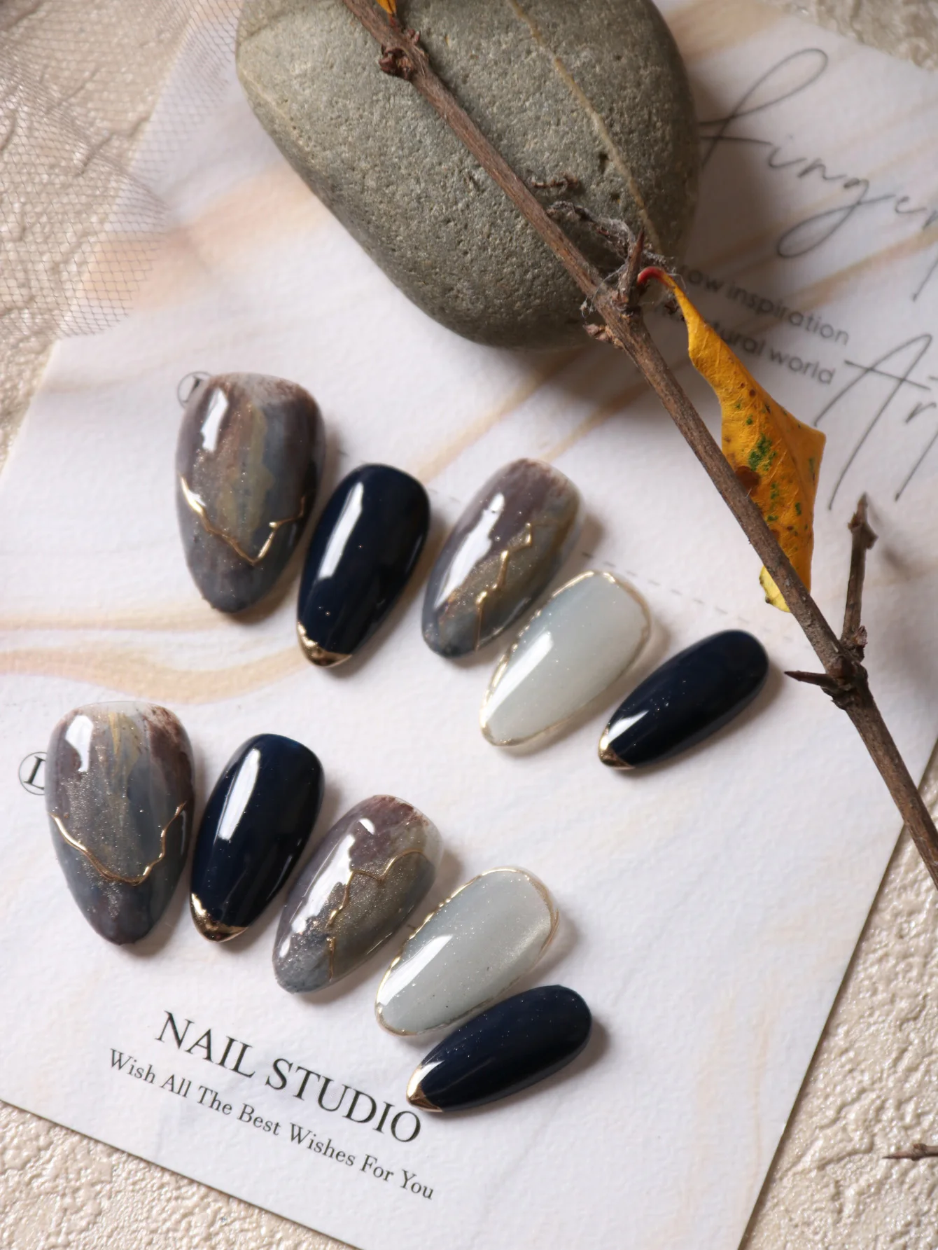 10Pcs Short Acrylic Press on Nails Dark Blue Halation Fake Nails Includes 1 Sheet of Adhesive Tabs & 1 Pc Mini File