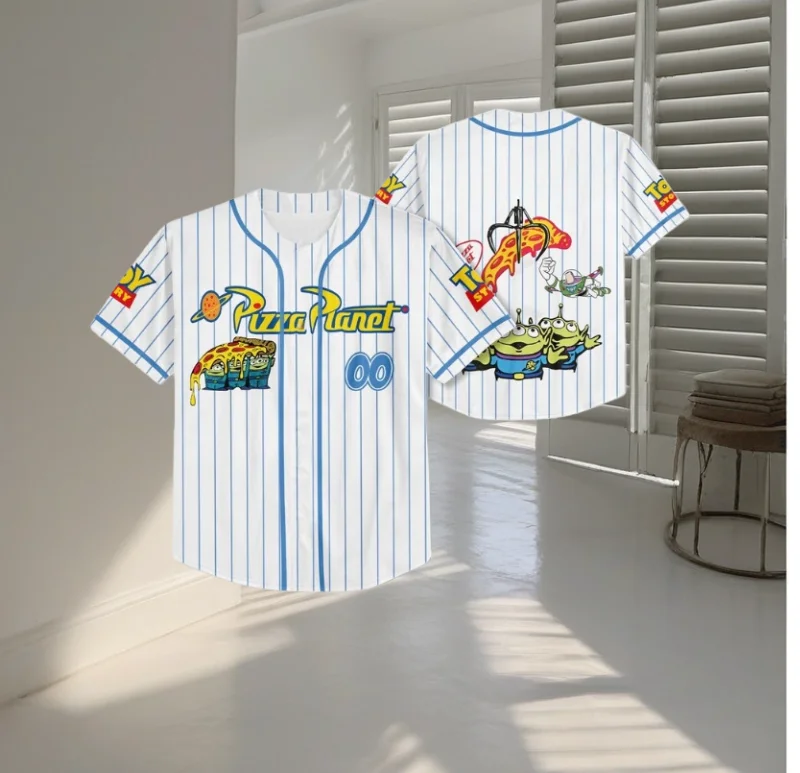 2026 الصيف ديزني Fernie تحت عنوان البيسبول جيرسي، للجنسين أزياء عارضة العصرية تي شيرت، يوقظ ذكريات الرسوم المتحركة في مرحلة الطفولة