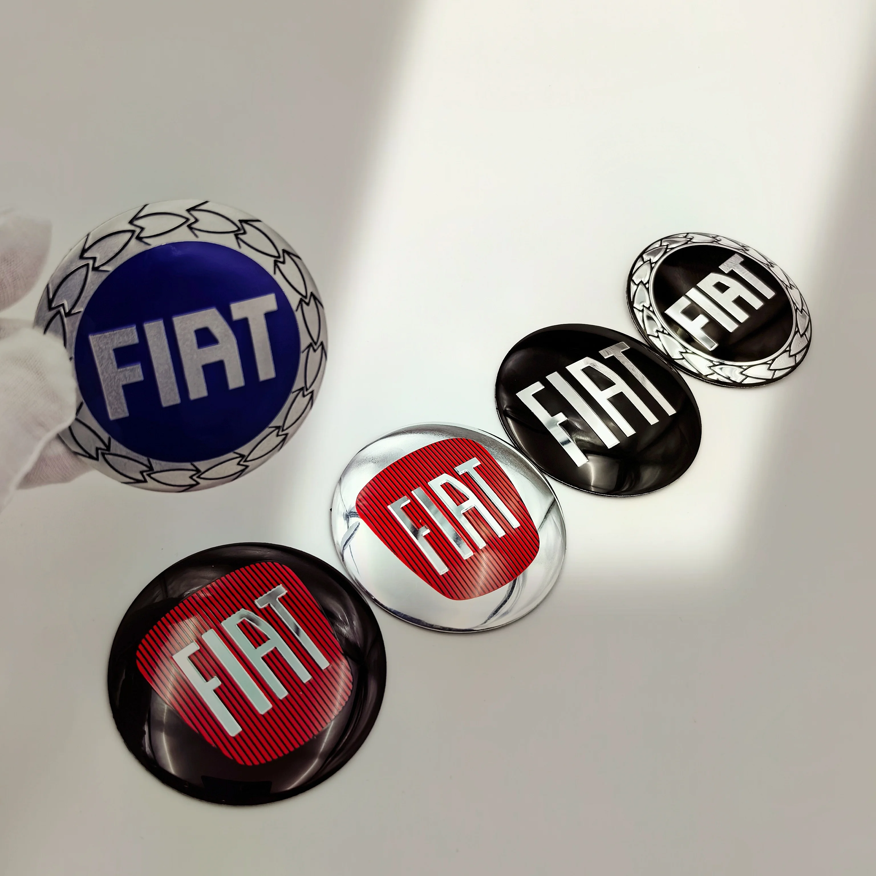 4pcs 3D FIAT Logo Car Emblems 50mm Wheel Center Hub Caps Dust-Proof Rim Refit Badges Stickers Styling Accessories for Fiat 500