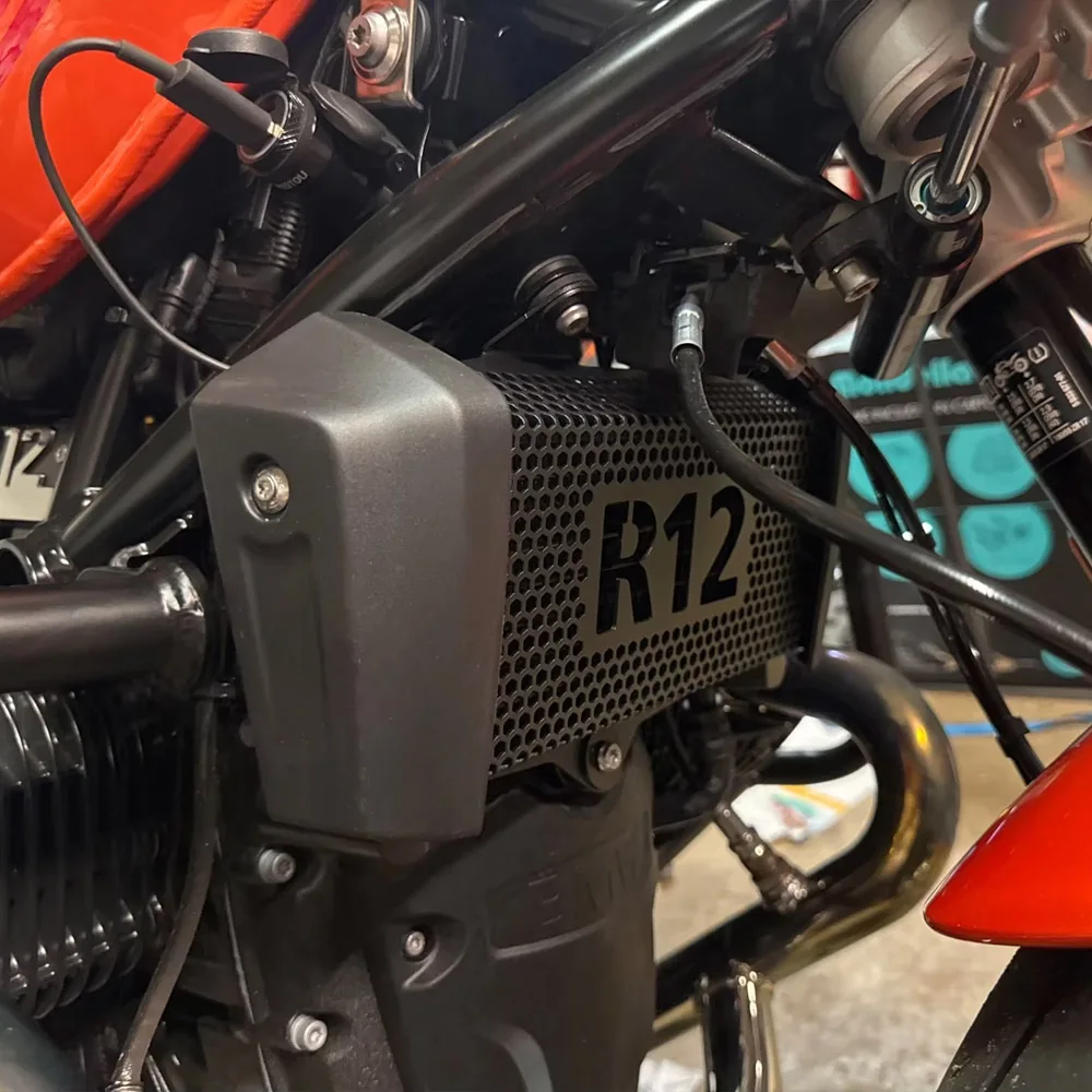 

Motorcycle Accessories For BMW R12S R12 S 2024 2025 2026 R 12 S Oil Cooler Guard Radiator Grille Guard Cover Protector R 12S