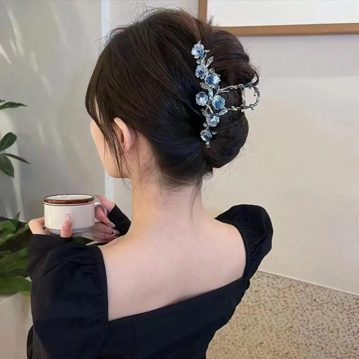 1pc Women's Blue Fairy Orchid Ringflower Water Diamond Butterfly Fashion Style Grip Clip Pan Hair Shark Clip Hair Accessories