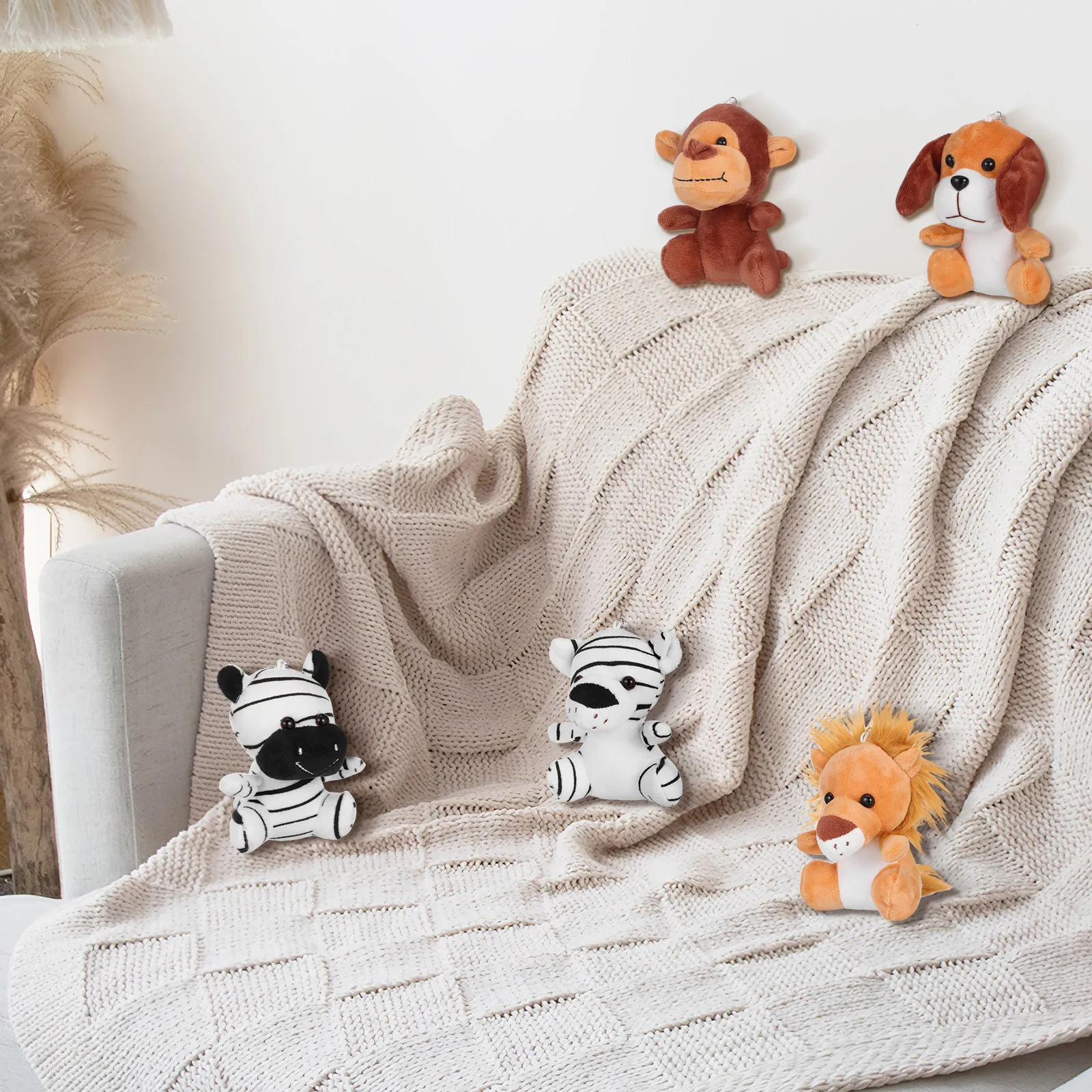 

Набор из 12 плюшевых брелоков-игрушек в виде бегемотов и собак для детей, милые мягкие игрушки, оптовые призы для автоматов с призами, сменные цепочки для игрушек