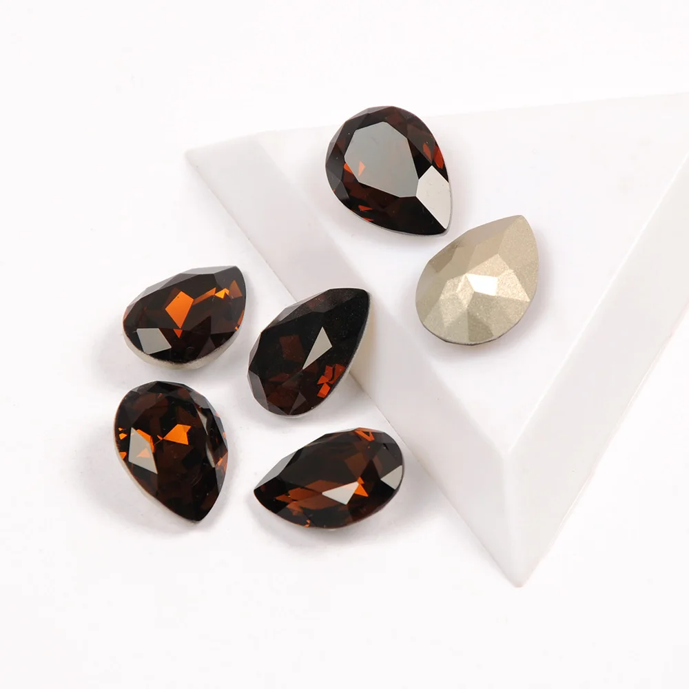 

Smoked Topaz Dorp Shape Nail Strass Accessories Crystal Pointed Back K9 Fancy Rhinestones for 3D Nail Art Decorations