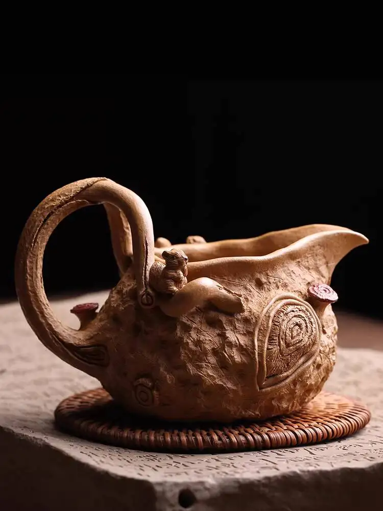 Yixing Original Mineral Purple Sand Master Fair Squirrel Spring Divider Hai Famous Fully Handmade Tea Cup
