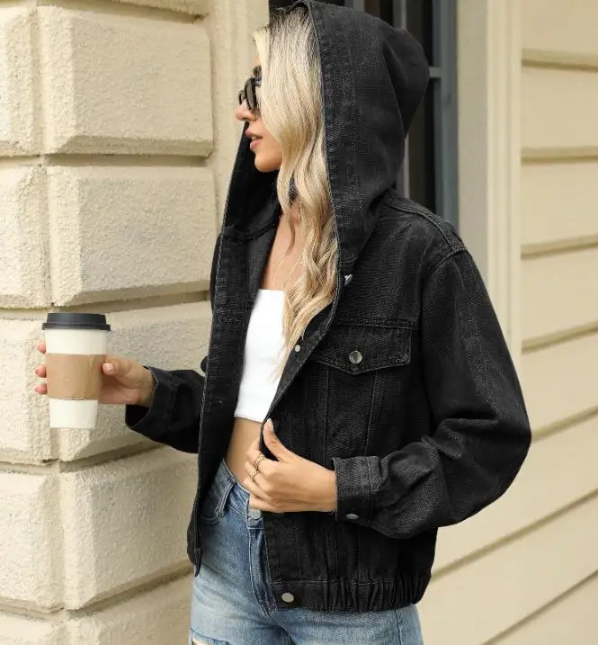 سترة نسائية جديدة بغطاء للرأس من قماش الدنيم بتصميم أمامي كبير الحجم مع جيوب رقعة ملابس خارجية غير رسمية فضفاضة بأكمام طويلة ﻿