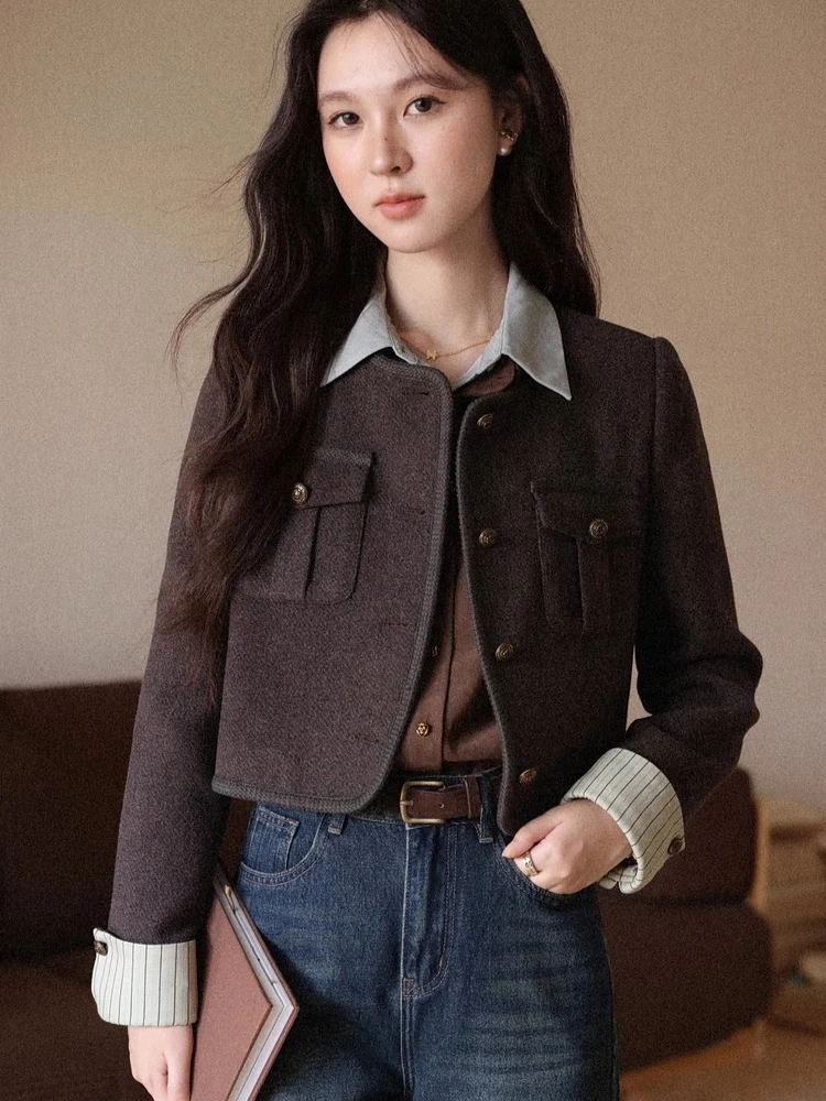 ALXNAN المرأة خمر قميص الخريف وهمية قطعتين اللون حجب أزرار معدنية بلوزة الأدب فريد لطيف القمم الإناث L58027