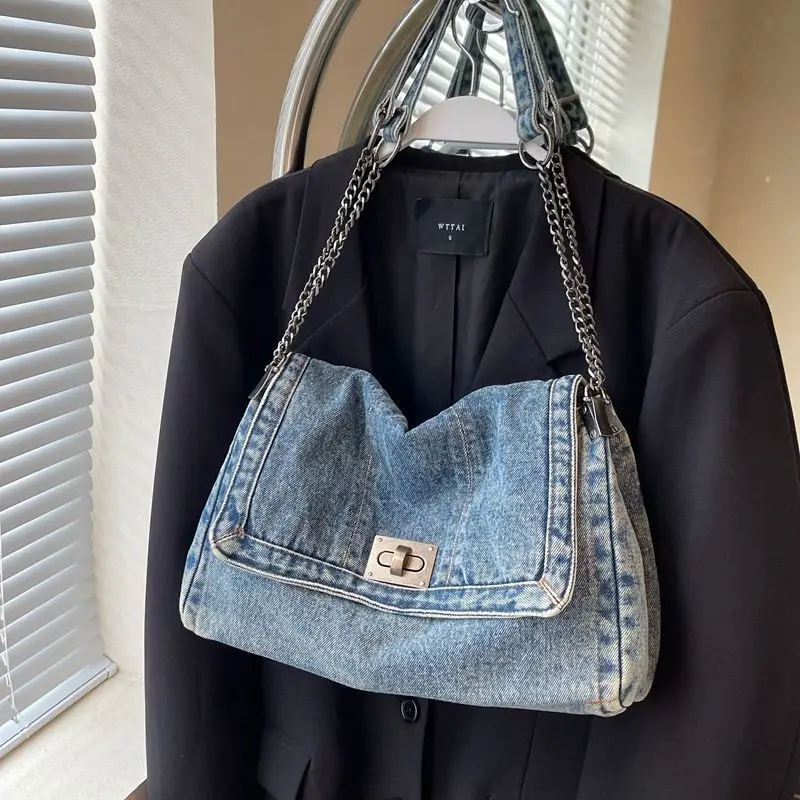 

Casual retro style casual large capacity denim bag for women, new trendy multi-purpose chain shoulder bag with crossbody strap