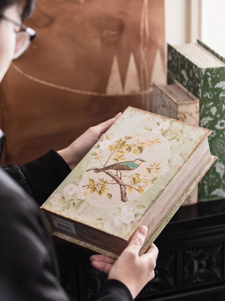 Simulation book decorative book ornament storage box retro European desktop display shelf bookcase decoration shooting props