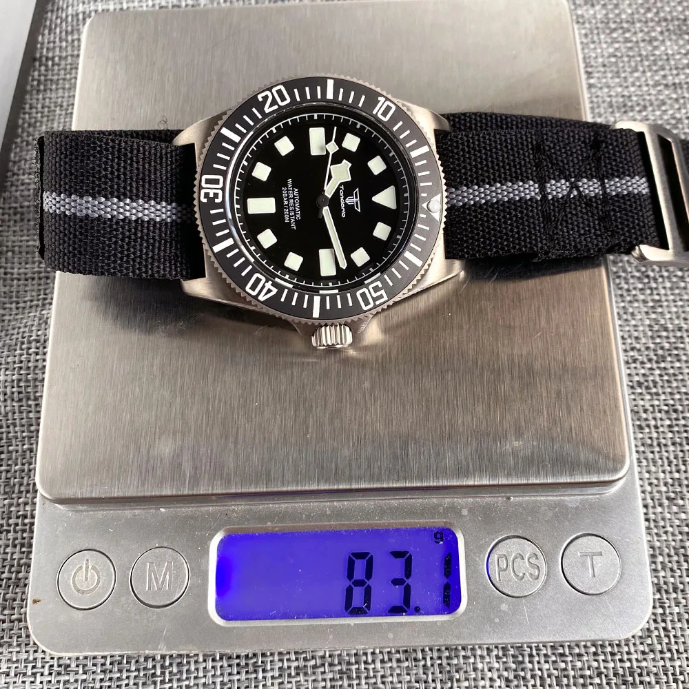 Titanium Case Tandorio 42mm Retro FXD Japan NH35 PT5000 Mechanical Men Watch Sapphire 200M Diver Watches Luminous Montres hommes