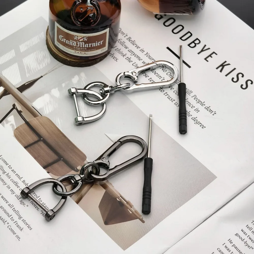 Creative Metal Men Gift Key Buckle Multifunctional Horseshoe Shape Keyring Household Car Keychain Accessories Hanging Wholesale